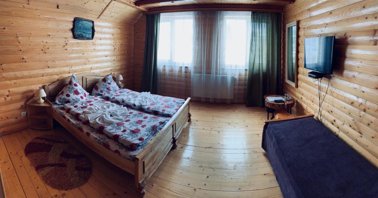 Arnica Hotel Yasinya Luaran gambar