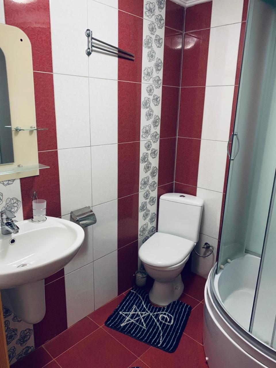 Arnica Hotel Yasinya Luaran gambar