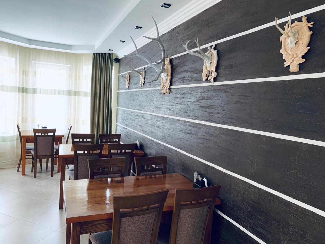 Arnica Hotel Yasinya Luaran gambar